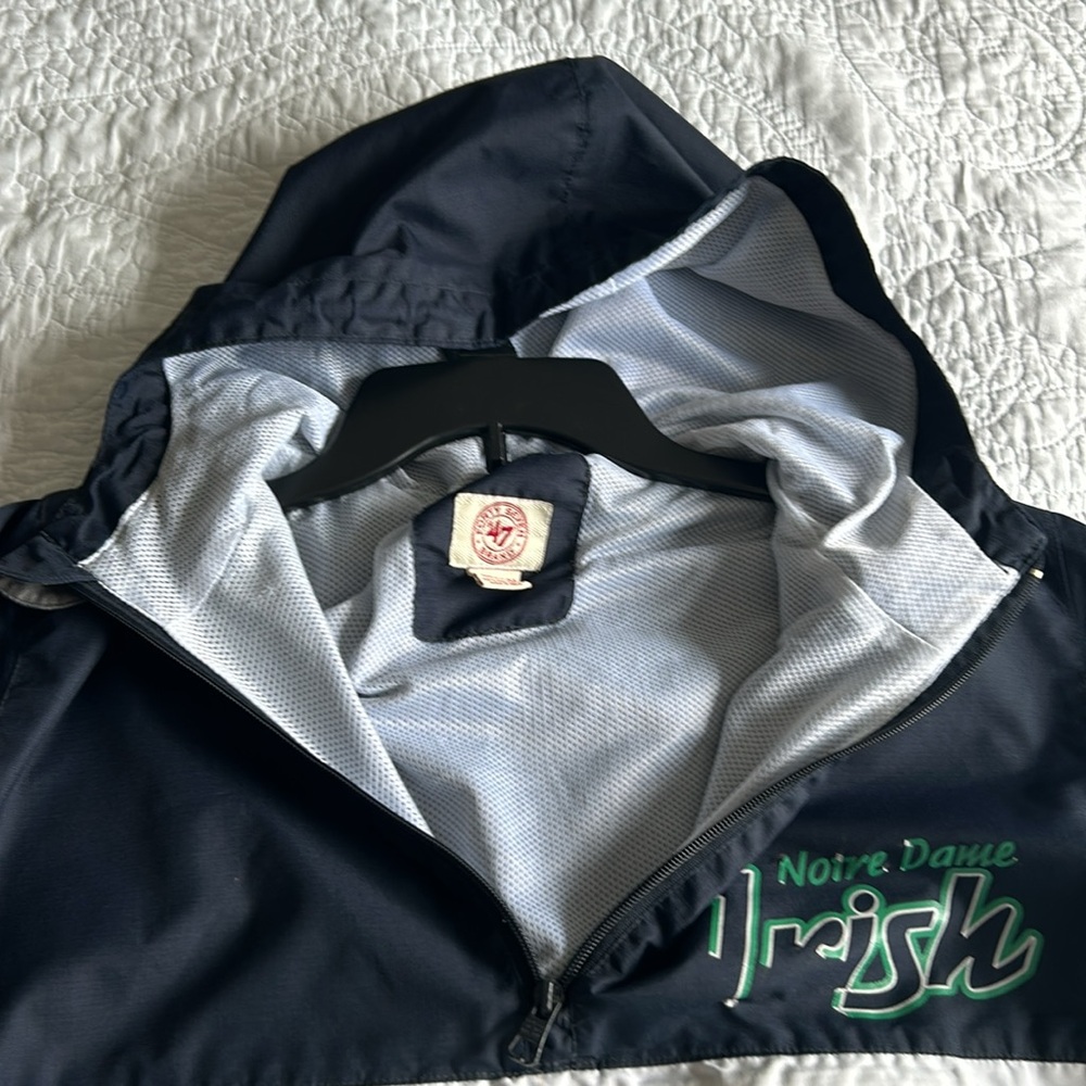47 Brand Notre Dame Fighting Irish Windbreaker - Picture 7 of 7